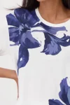 bold-blue-flower-tee-LGALYbGZ-0.webp