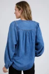 brooke-denim-shirt-nrUwtosR-0.webp