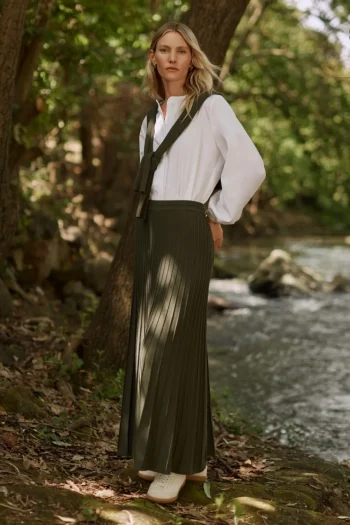 YARRA TRAIL Skirts|Winter Style-CEDAR SKIRT BLACK