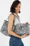 floral-gigi-tote-CbHTGjcH-0.webp