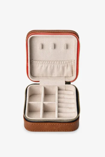 ELMS+KING Gift Guide-JEWELLERY CASE