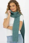 lila-scarf-DePpAyVC-0.webp